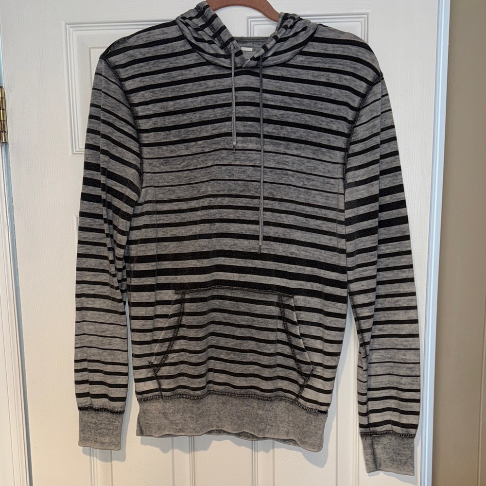 On The Byas gray stripe lightweight hoodie